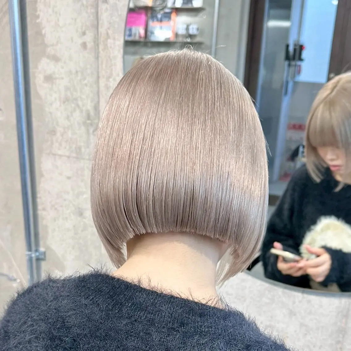 ショート カラー ブリーチ ヘアカラー トリートメント ✨ブリーチカラー× 艶髪SUZU🛼🫧のヘアスタイル