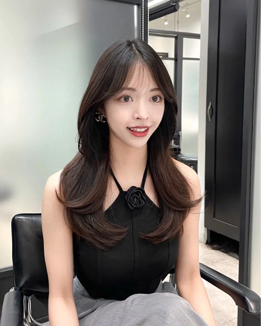 ロング 韓国風ヘア レイヤーカット カット ヘアカラー トリートメント 韓国レイヤーカット 髪質改善▫️水野有真のヘアスタイル