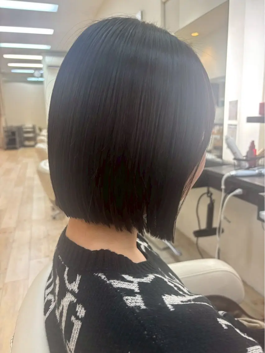 ショート 片岡 陽のヘアスタイル