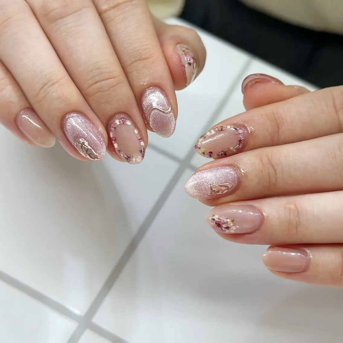 ネイル ハンドネイル Elegancia. Hiromiのネイルデザイン