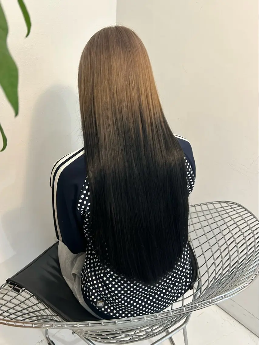 ロング カラー カット ヘアカラー 大長 広菜のヘアスタイル