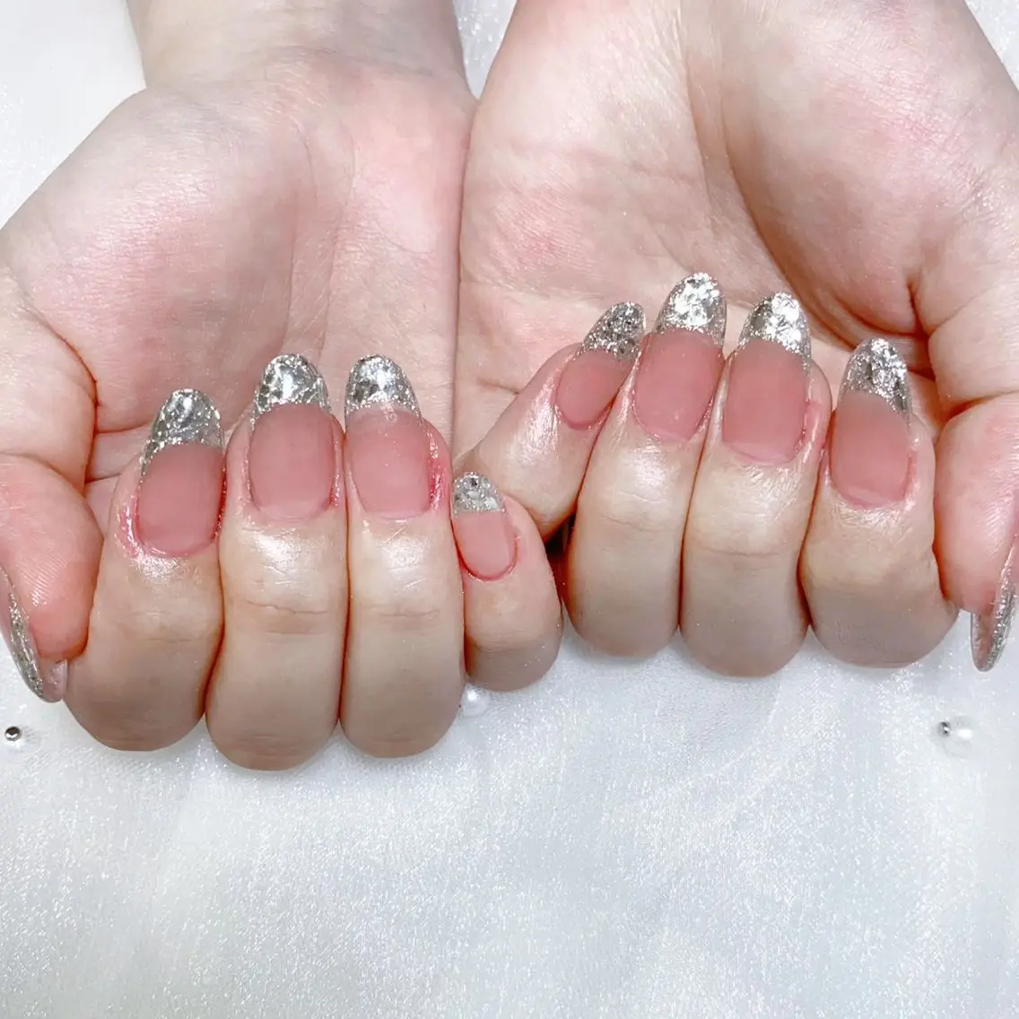 ネイル フレンチネイル ガラスフレンチ ハンドネイル Nail salon 木にいるのネイルデザイン