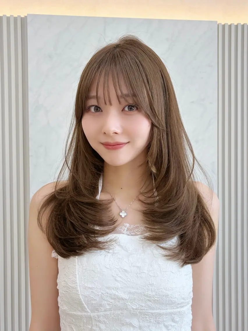 セミロング カット ヘアカラー トリートメント oto🤍×美髪× ゆるふわレイヤーのヘアスタイル