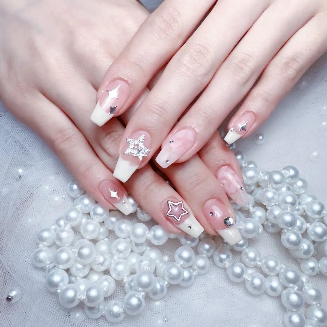 ネイル ハンドネイル 🎀Ｍ nails✨ ビューティーのネイルデザイン