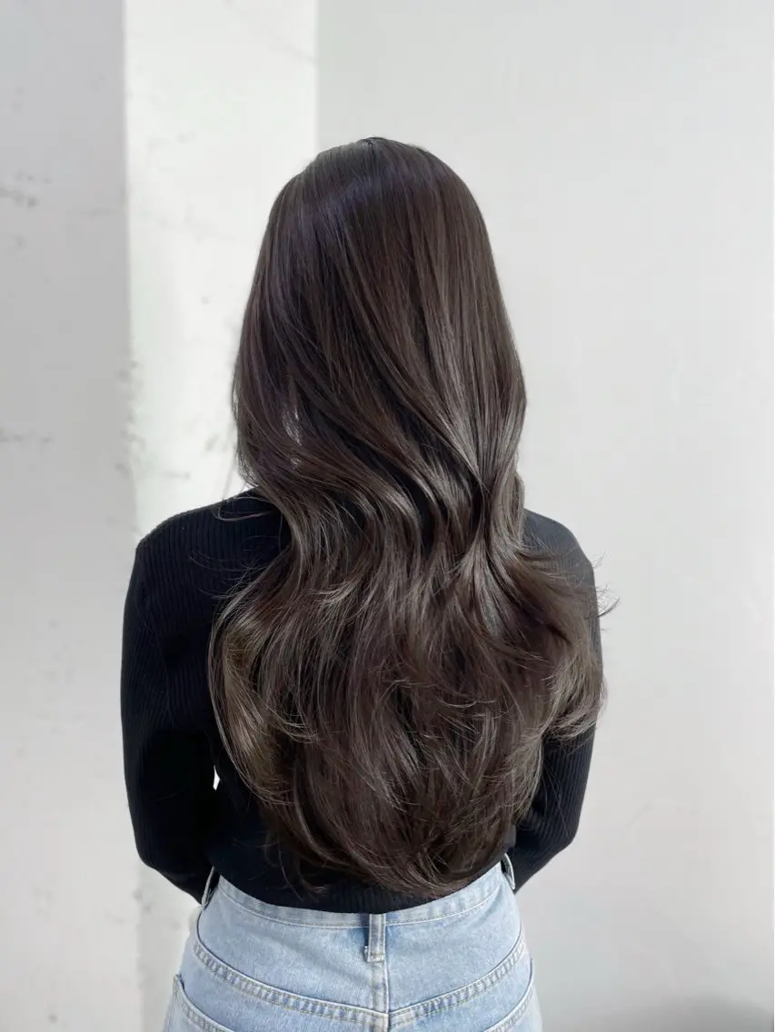 カラー airi /渋谷、銀座のヘアスタイル