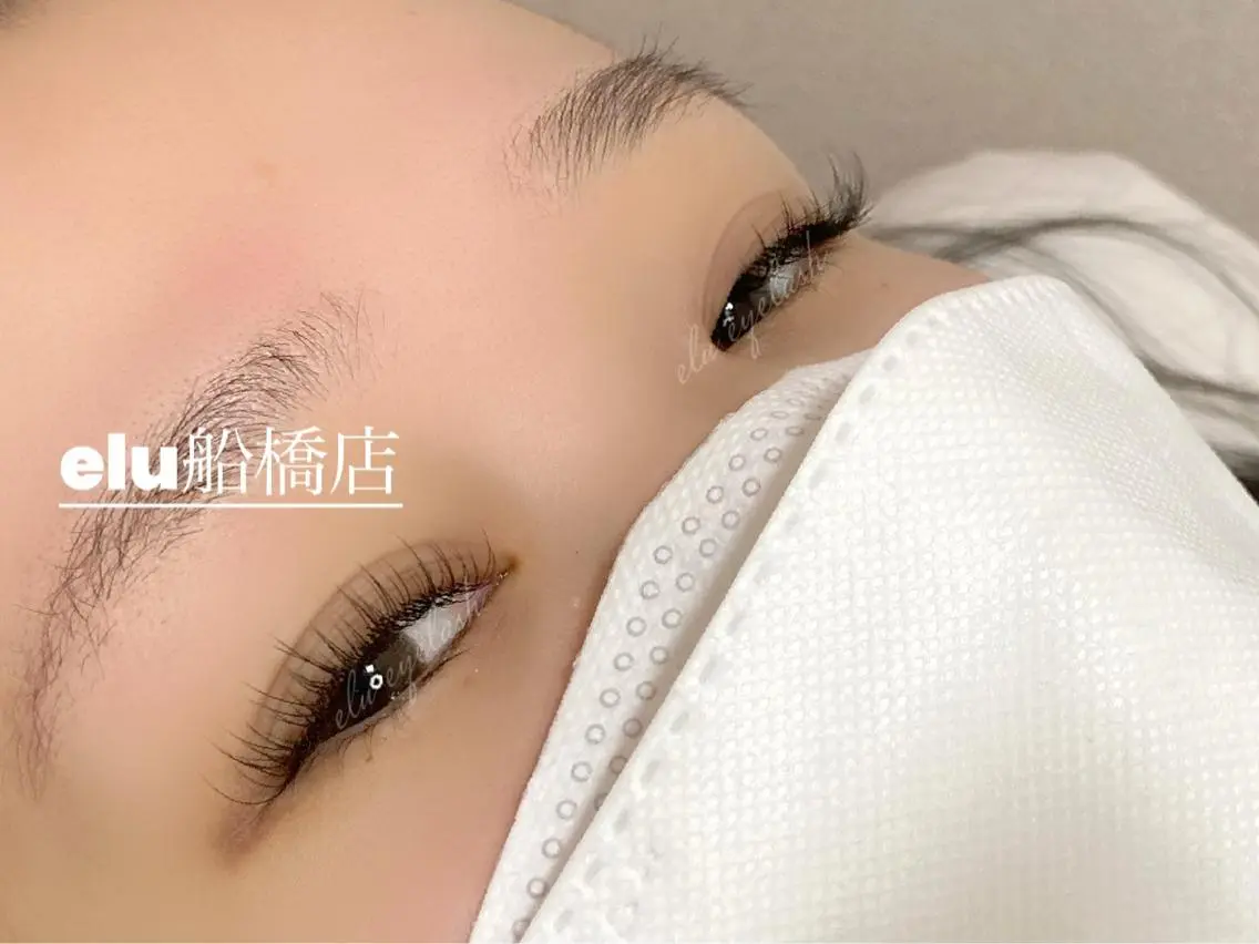 マツエク・マツパ elu :nail&eyeのネイルデザイン