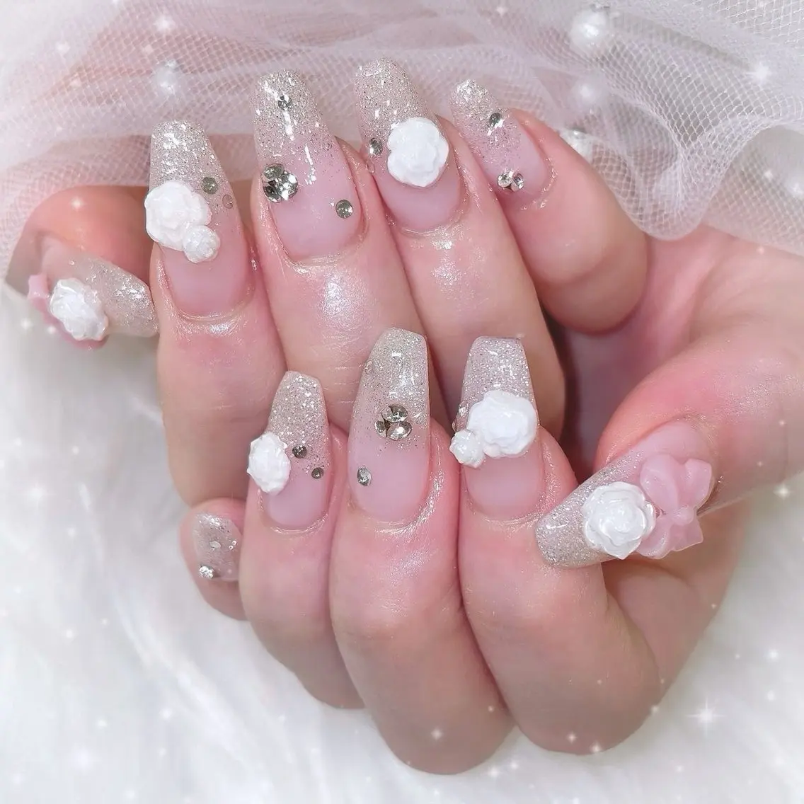 ネイル 韓国ネイル マグネットネイル 持ち込み ハンドネイル Mimi Nail_Royalのネイルデザイン