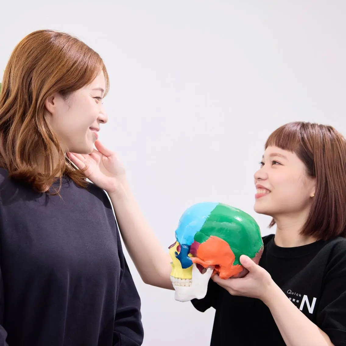 【🎁ミニモ限定価格🎁☆新規ご来店限定☆】小顔矯正×骨盤矯正・整体/55分/18,000円→3,000円の写真