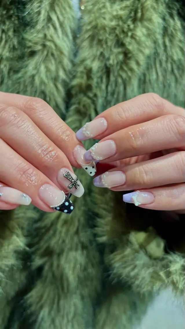 ネイル ハンドネイル ハイトーン/レイヤー nail 百咲💌のヘアスタイル
