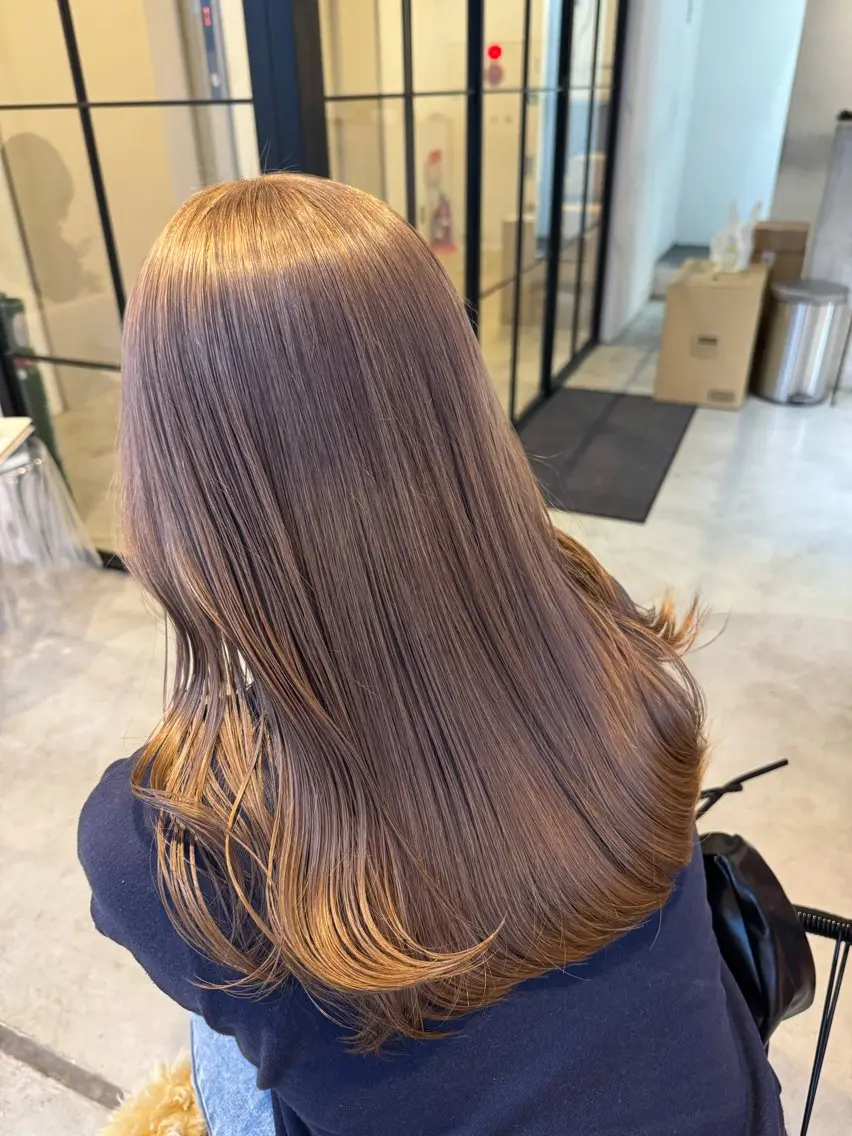 セミロング カット ヘアカラー トリートメント ベージュカラー/新潟 カラー特化/落合優吾のヘアスタイル