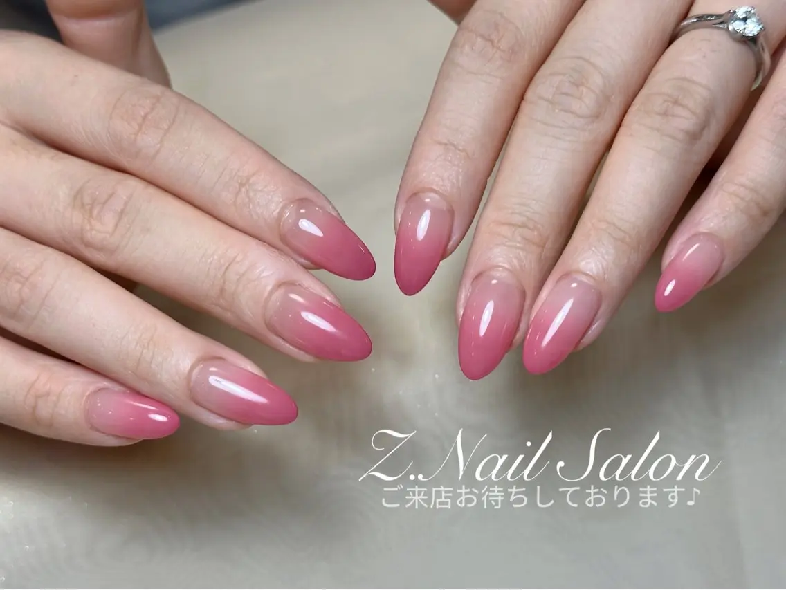 ネイル Z.Nail Yanのネイルデザイン