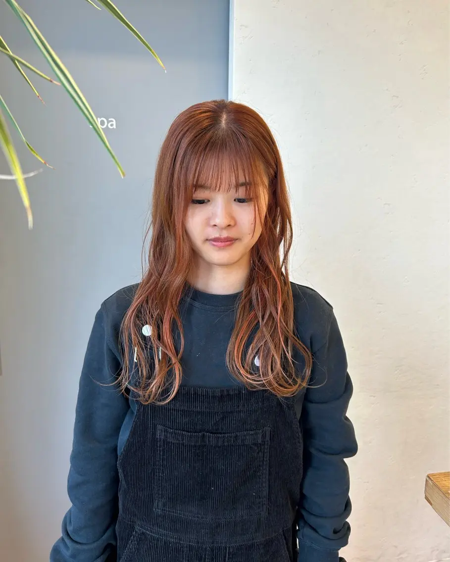 ロング カラー ブラウンカラー オレンジ オレンジブラウン 石田 菜月のヘアスタイル