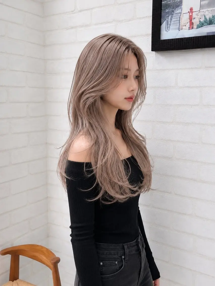 ロング カラー ベージュカラー ブリーチ 透明感カラー ハイトーンカラー ミルクティーベージュ カット ヘアカラー トリートメント 【韓国風特化】 池田一之のヘアスタイル