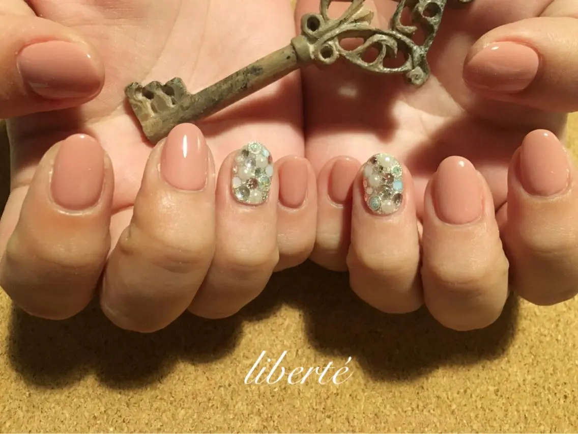 ネイル liberté (リベルテ)のネイルデザイン