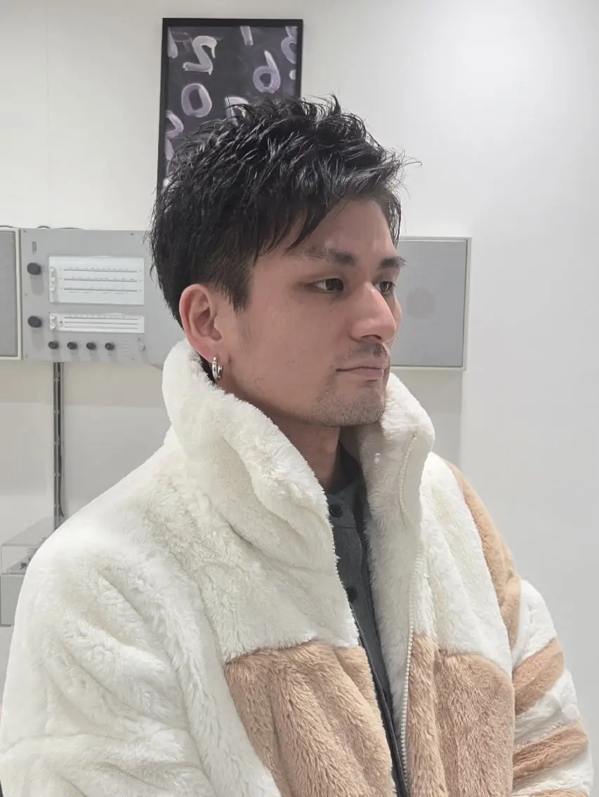 ショート メンズ ビジネス センターパート メンズパーマ メンズショート 刈り上げ カット ヘッドスパ ヨクト/当日直前✨ 予約大歓迎🙆♀️のヘアスタイル