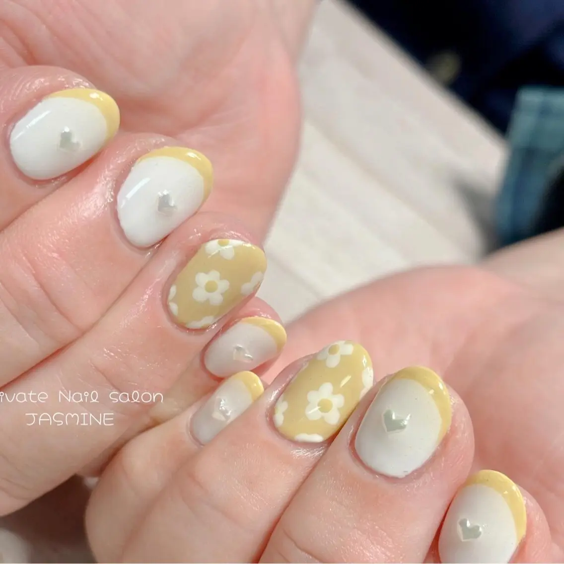 ネイル フラワーネイル 黄色 Nail salon JASMINEのネイルデザイン