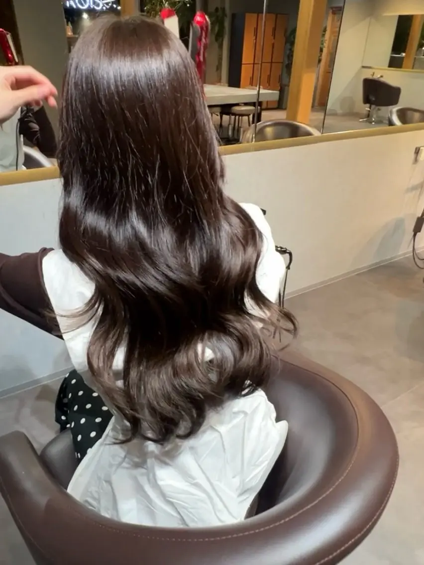 カラー モア‎🤍 trois.高崎のヘアスタイル