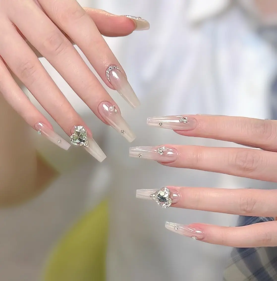 ネイル アートネイル チークネイル 長さ出し フラワーネイル ジェルネイル YK Beauty Salonのマツエク・マツパデザイン