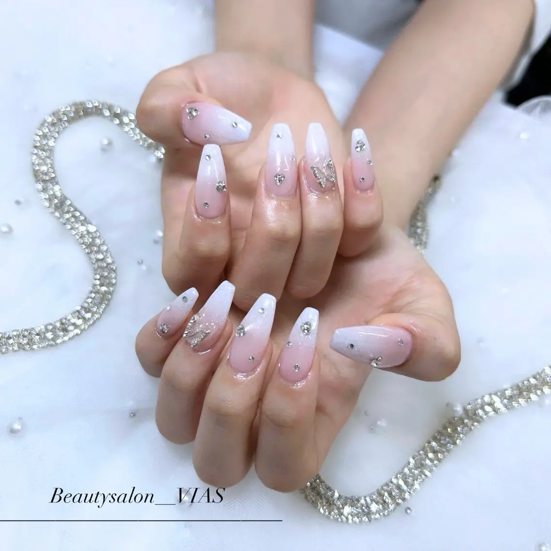 ネイル ハンドネイル VIAS 〜EYE&NAIL〜のマツエク・マツパデザイン