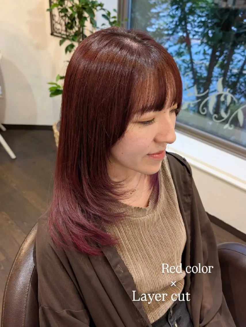 セミロング カラー レッドカラー レイヤーカット 寺田百花/メンズ カットモデル募集中のヘアスタイル