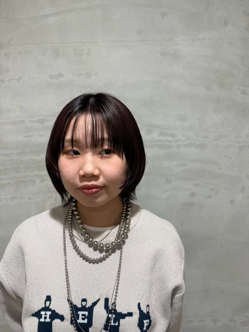 ミディアム カラー ボルドーカラー ヘアカラー momoka 女性限定のヘアスタイル