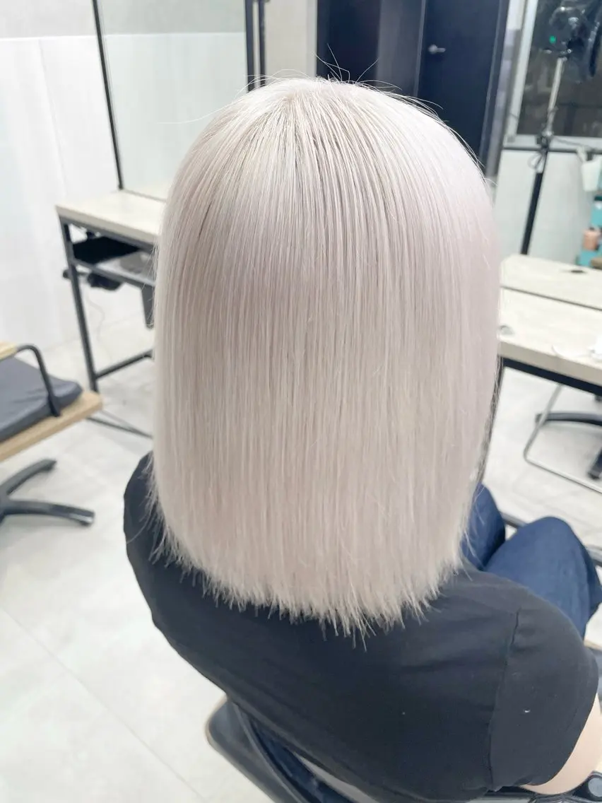 ミディアム ヘアカラー トリートメント 🎨ハイトーン ブリーチ✨RYUKIのヘアスタイル