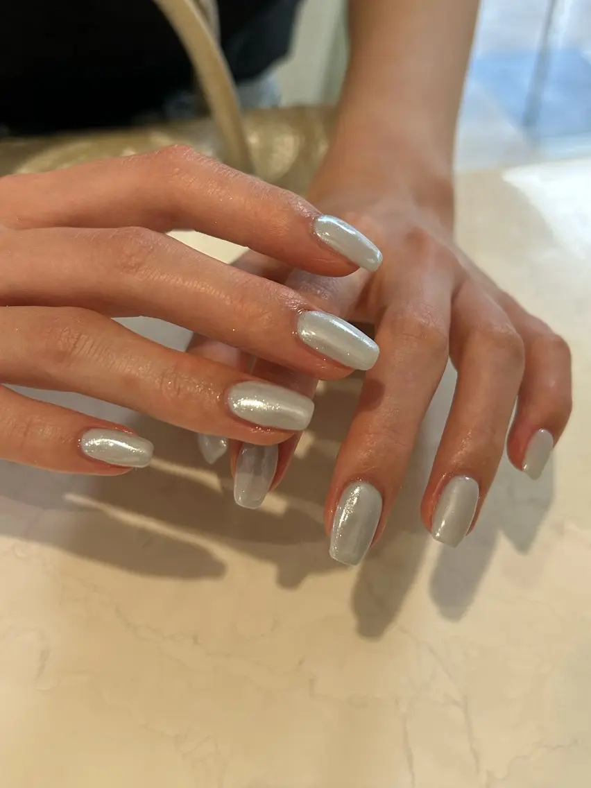 ネイル Salondevi2 isanaのネイルデザイン