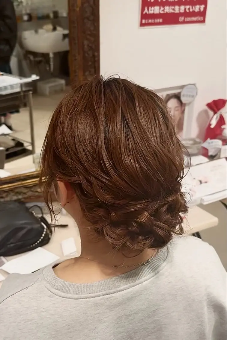 セミロング ヘアアレンジ ヘアアレンジ 表参道 💠Ayano💠のヘアスタイル