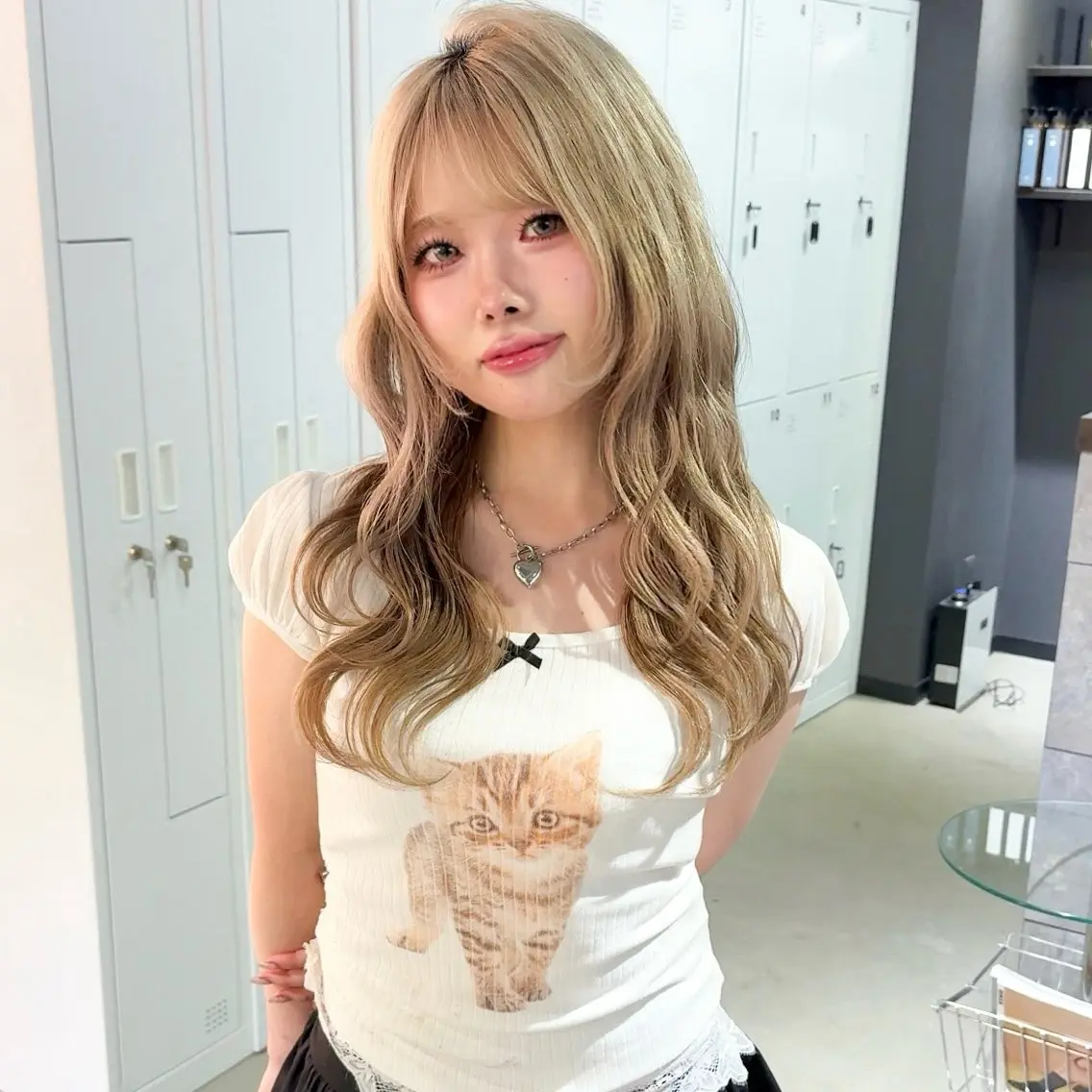 ロング カラー ベージュカラー ミルクティーベージュ レイヤーカット ヘアカラー トリートメント 🎀ミルクティー/暖 色×レイヤー/マリアのヘアスタイル