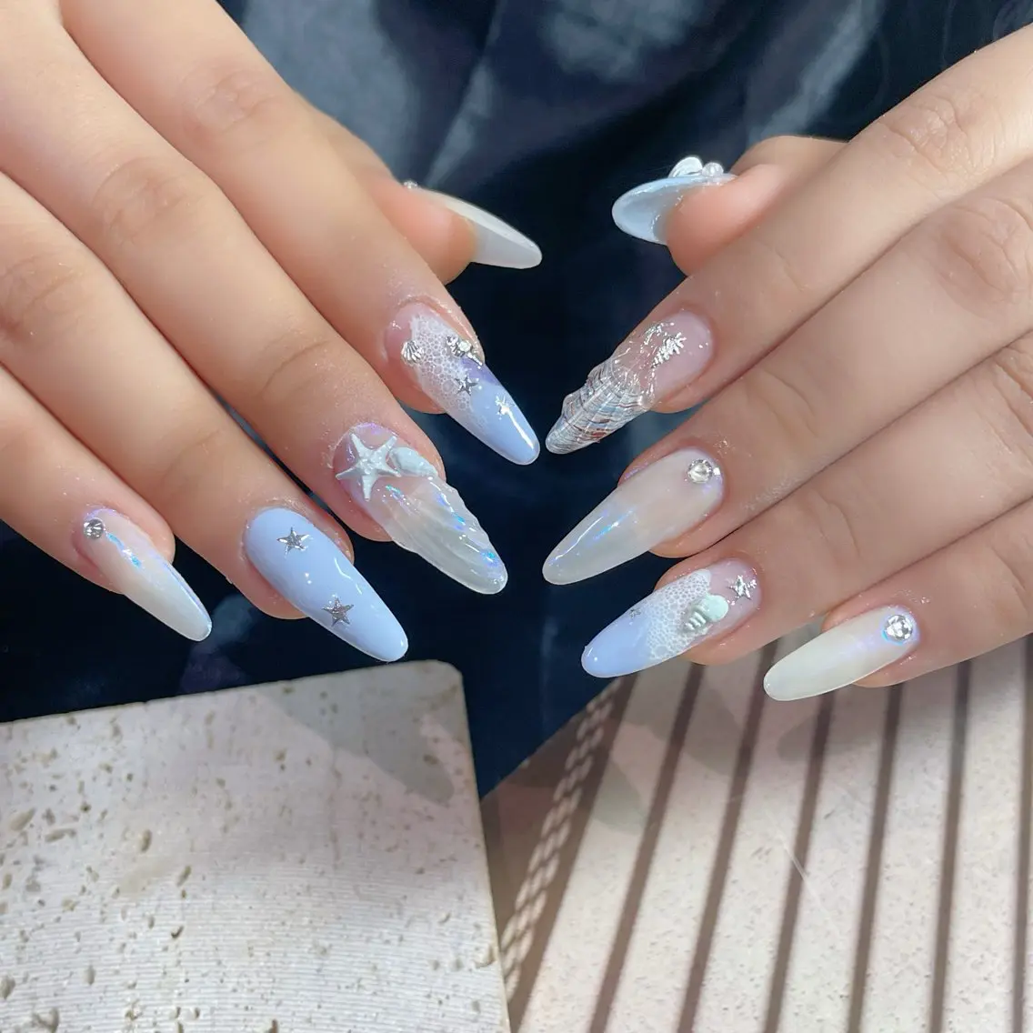 ネイル 秋 Nailsのネイルデザイン