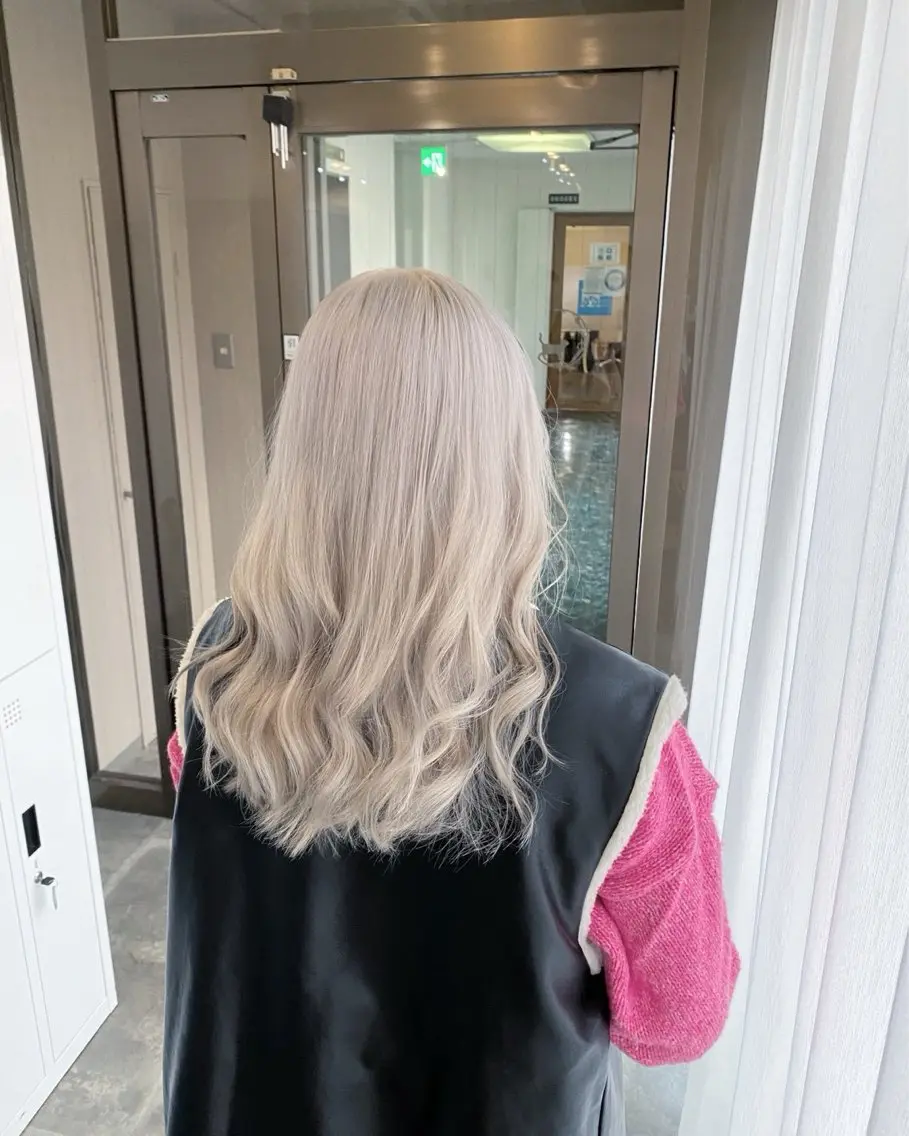セミロング ヘアカラー ALLEN hair 梅田店のヘアスタイル