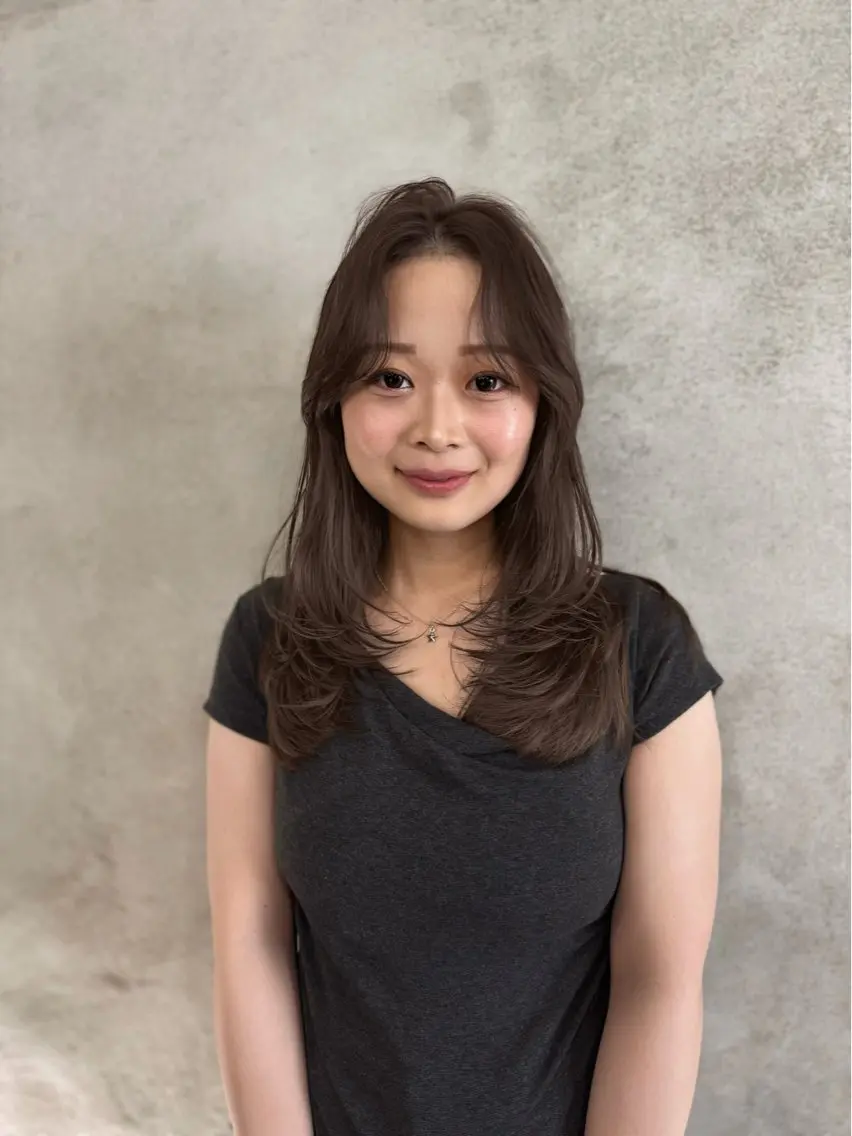 カット ヘアカラー sena⌇ベージュ⌇ ブリーチなしWカラーのヘアスタイル