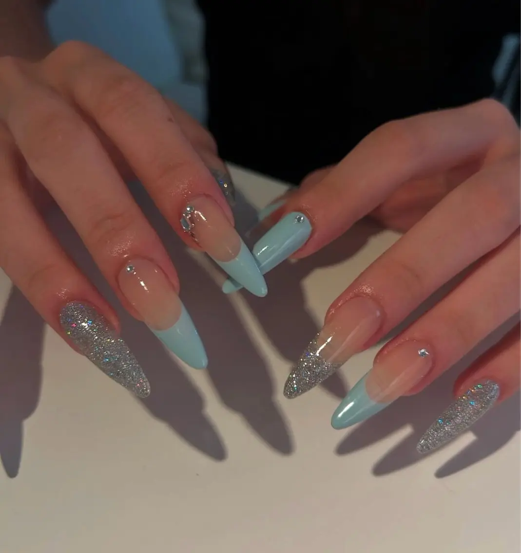ネイル ハンドネイル NiJi Nailsのネイルデザイン