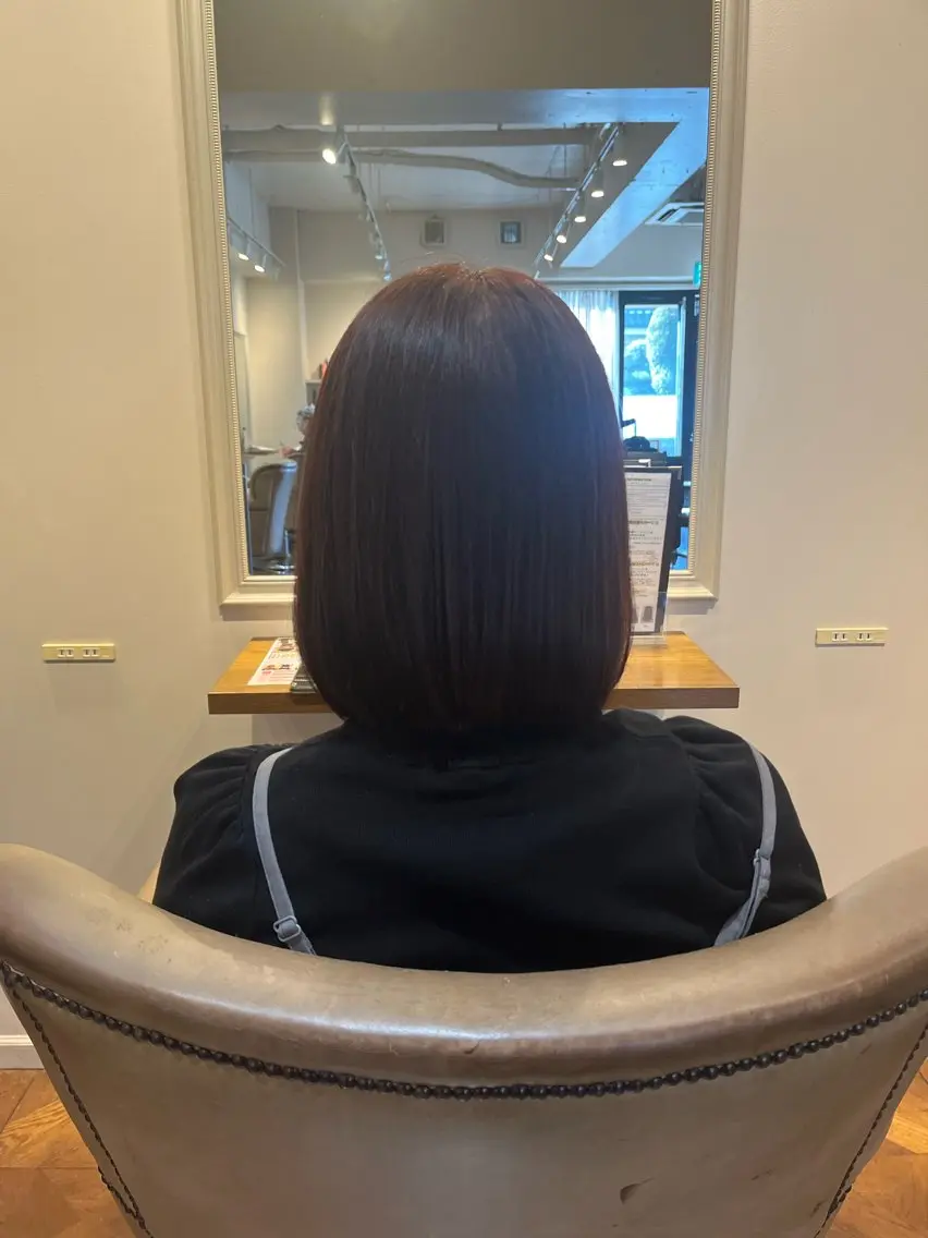 ミディアム カラー ボブ 齊藤 萌のヘアスタイル