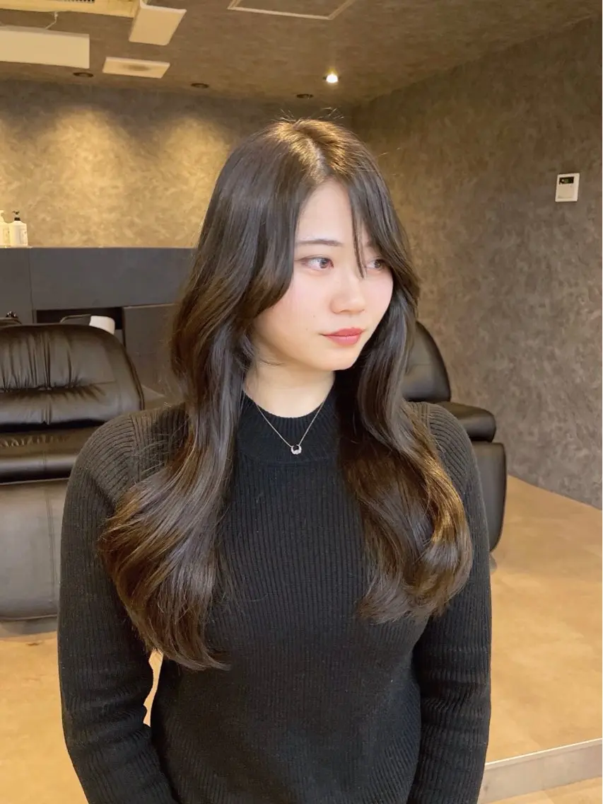 ロング カラー ヘアカラー トリートメント MISATO THIRD SHOPのヘアスタイル