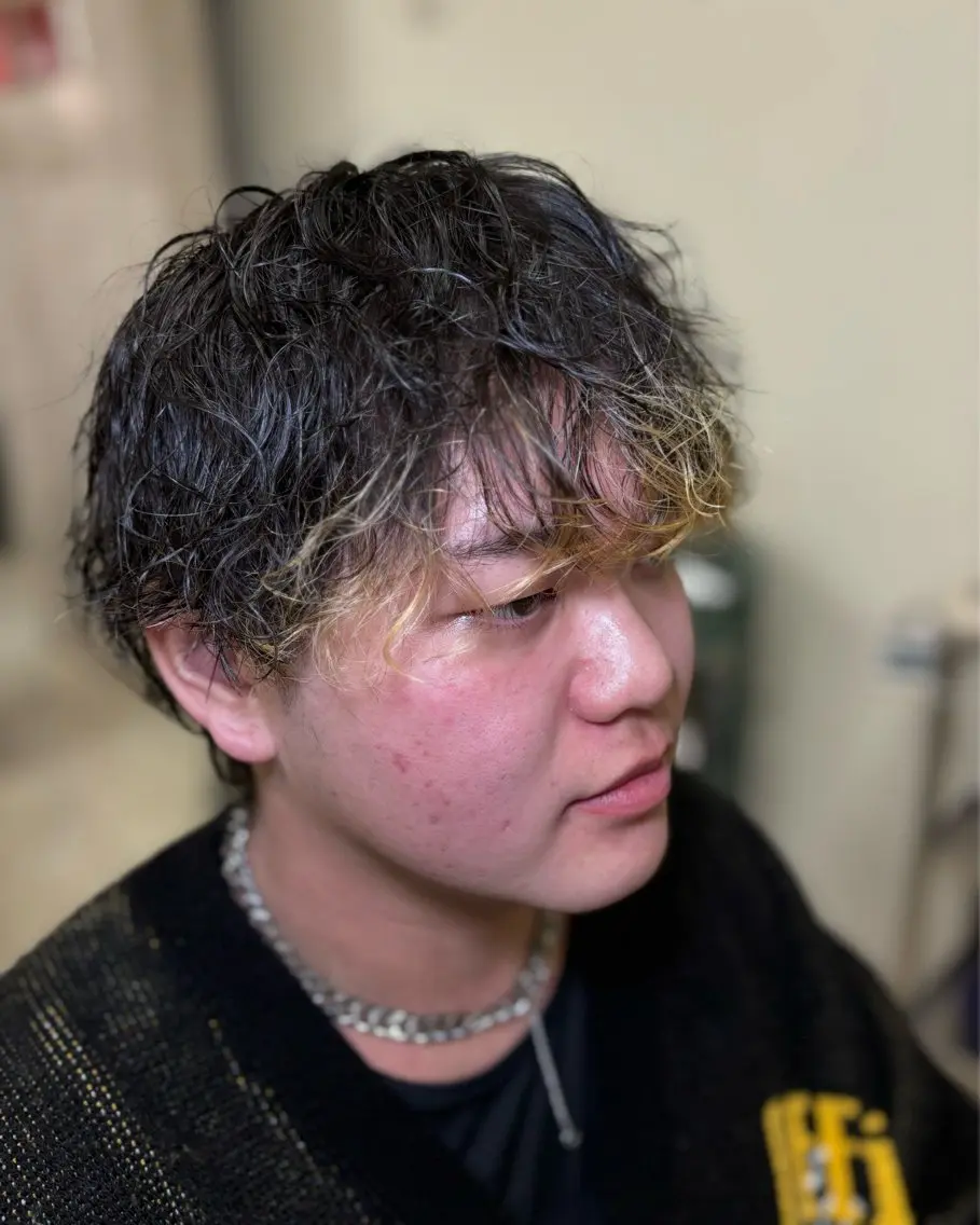 カラー パーマ メンズ 会社で浮かない ビジネスヘア/心斎橋のヘアスタイル