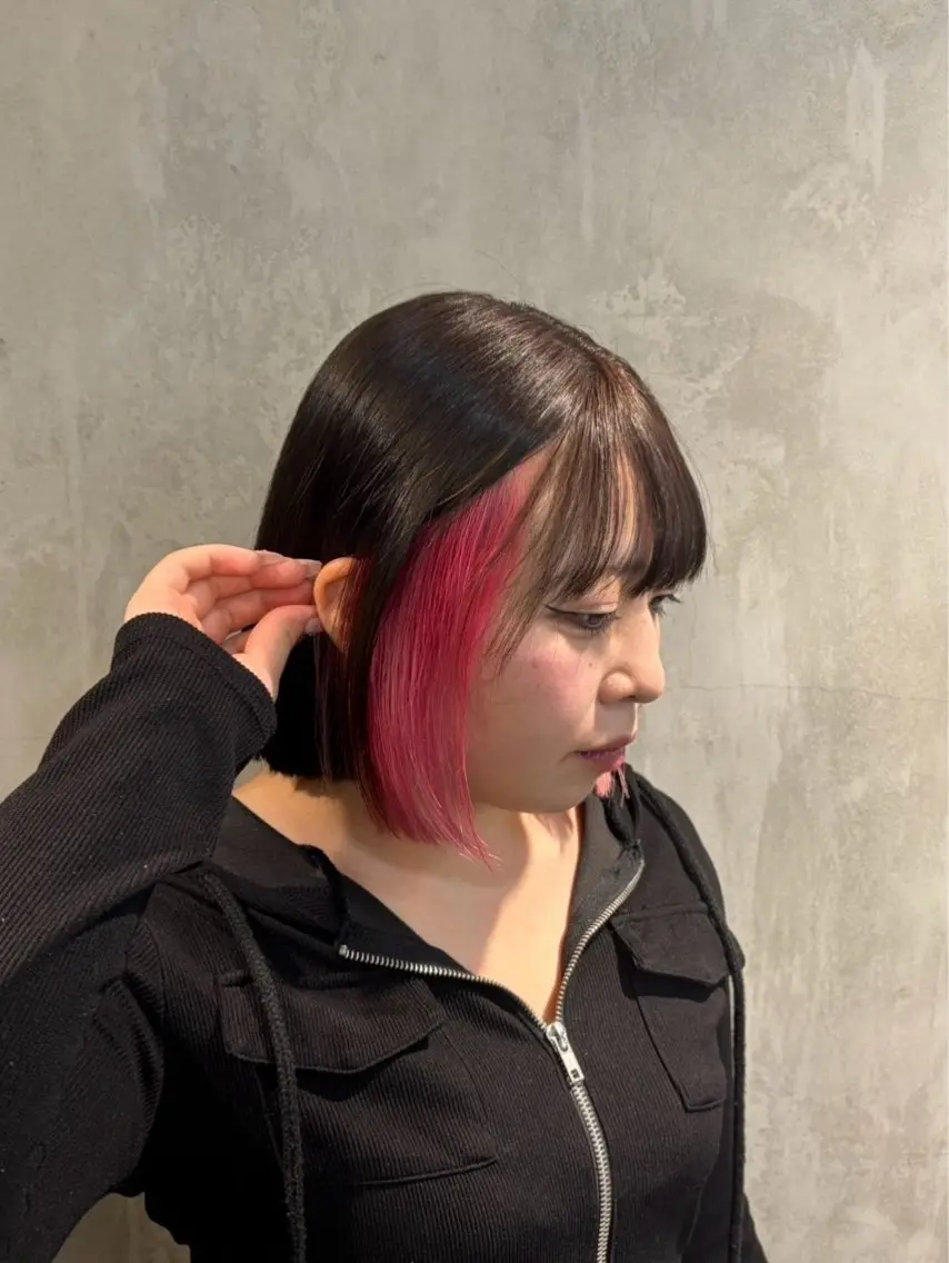 ショート カラー ハイトーン💖 etsukiのヘアスタイル