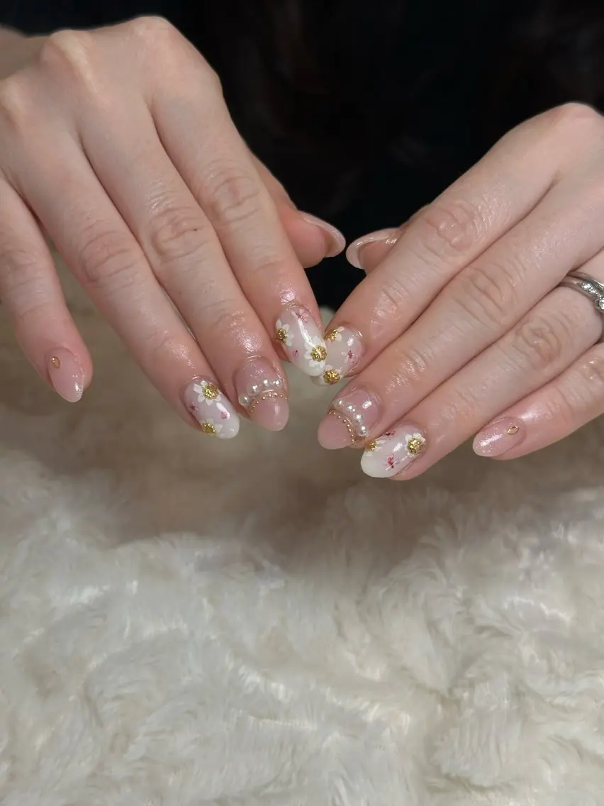 ネイル 全てパラベース💅 MIORA_琴乃のネイルデザイン
