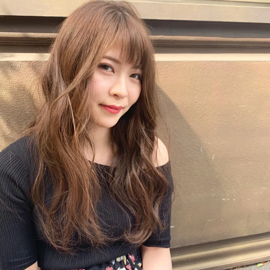 ロング カラー 堤 麻衣子のヘアスタイル