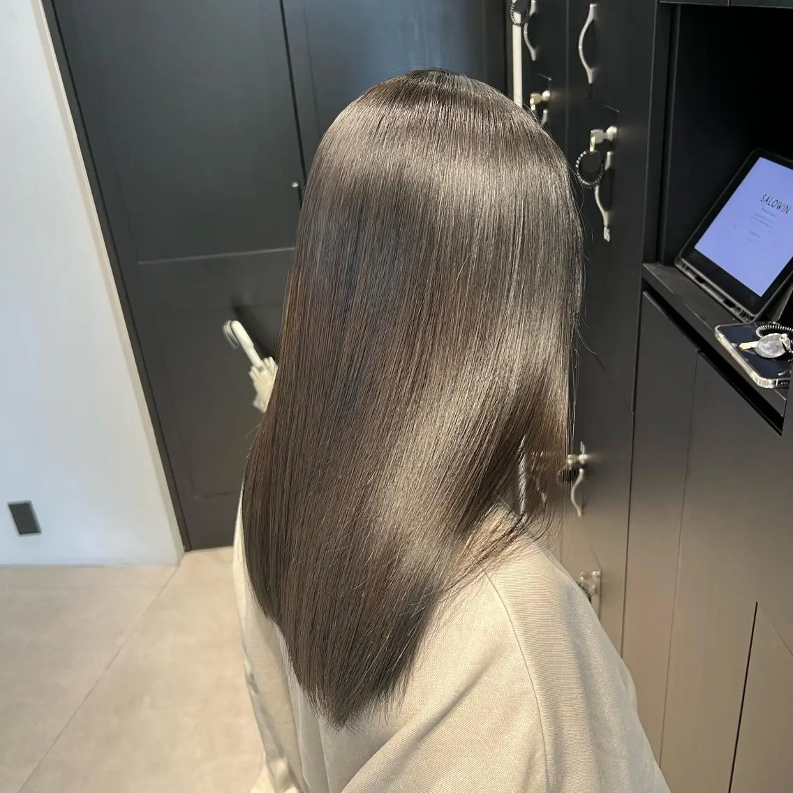ロング カラー 縮毛矯正　野口 恵のヘアスタイル