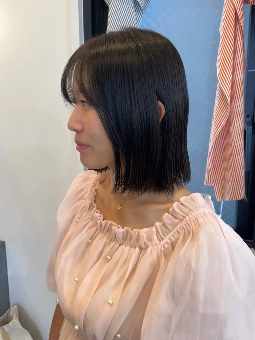 ショート ヘアカラー anri/大阪/ レイヤーカットのヘアスタイル