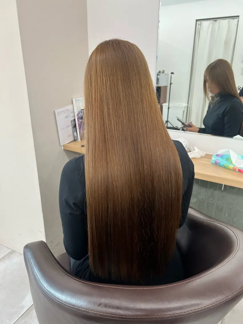 ロング カラー カット ヘアカラー トリートメント 赤みゼロ/透明感 カラー🔅KANTAのヘアスタイル