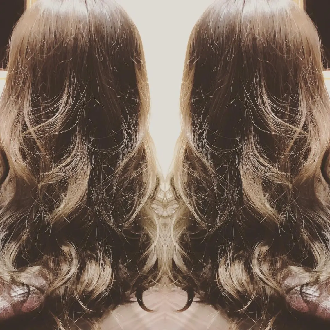 ロング カラー 透明感カラー 外国人風カラー ヘアカラー coupe ciseauxのヘアスタイル
