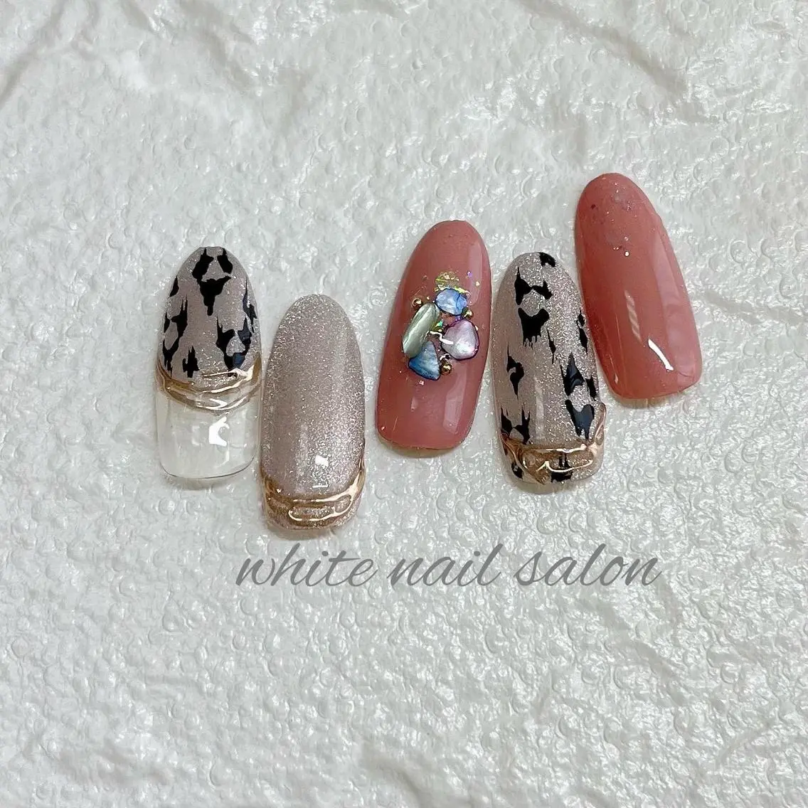 ネイル フットネイル ジェルネイル ハードジェル ラメ(グリッター) 持ち込み white nail salonのネイルデザイン