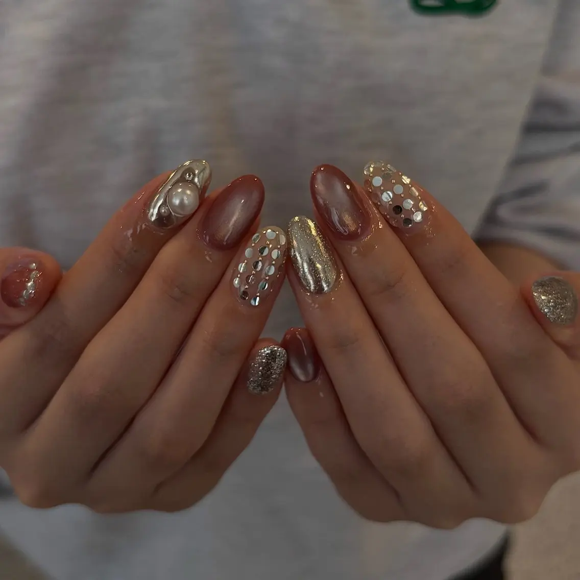 ネイル ホログラムネイル ラメ(グリッター) マグネットネイル ミラーネイル ニュアンスネイル ハンドネイル nao＿nail .929のネイルデザイン
