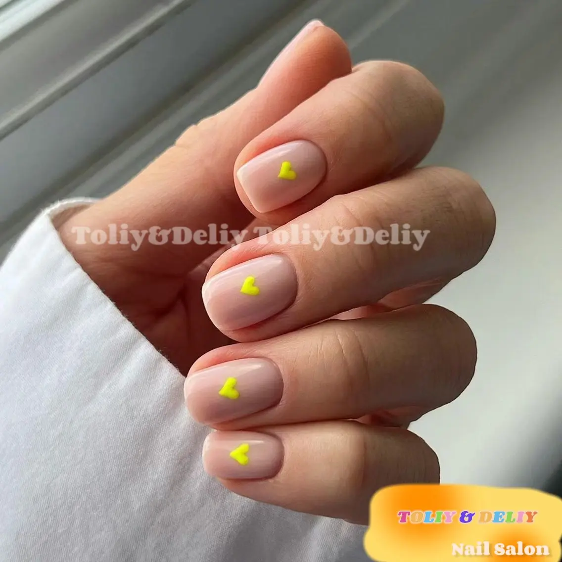 ネイル ハート ワンカラーネイル ToliyDeliy Nail Salonのネイルデザイン