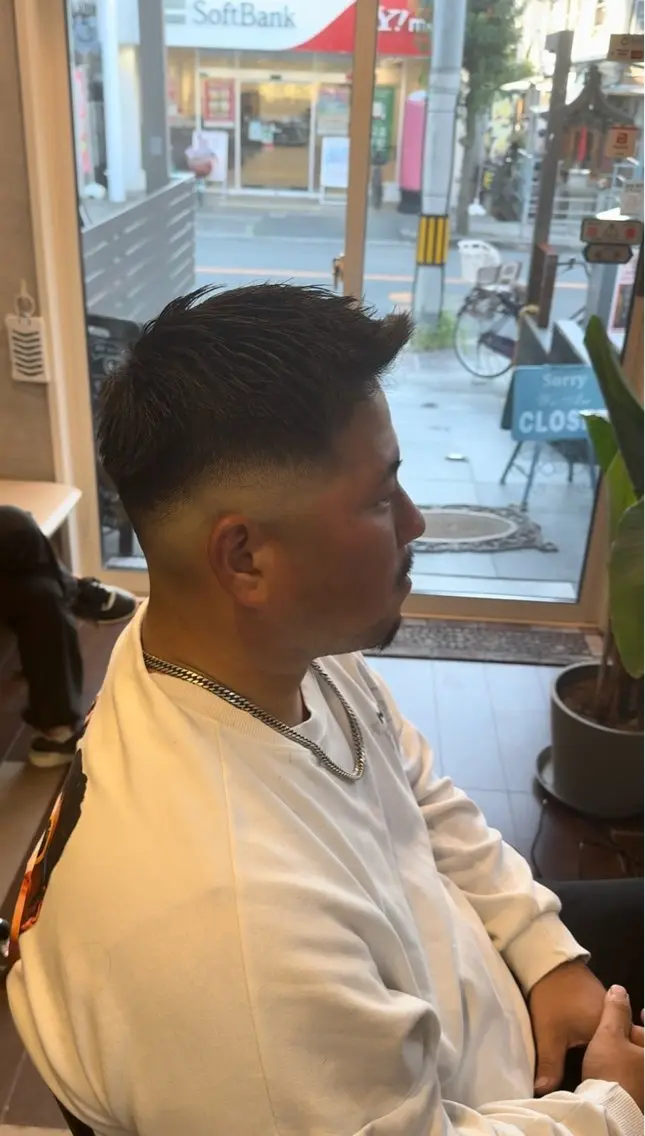 ショート カット 坂井 琉生のヘアスタイル