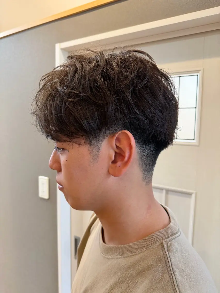 カラー メンズ アッシュ 原 魁杜のヘアスタイル