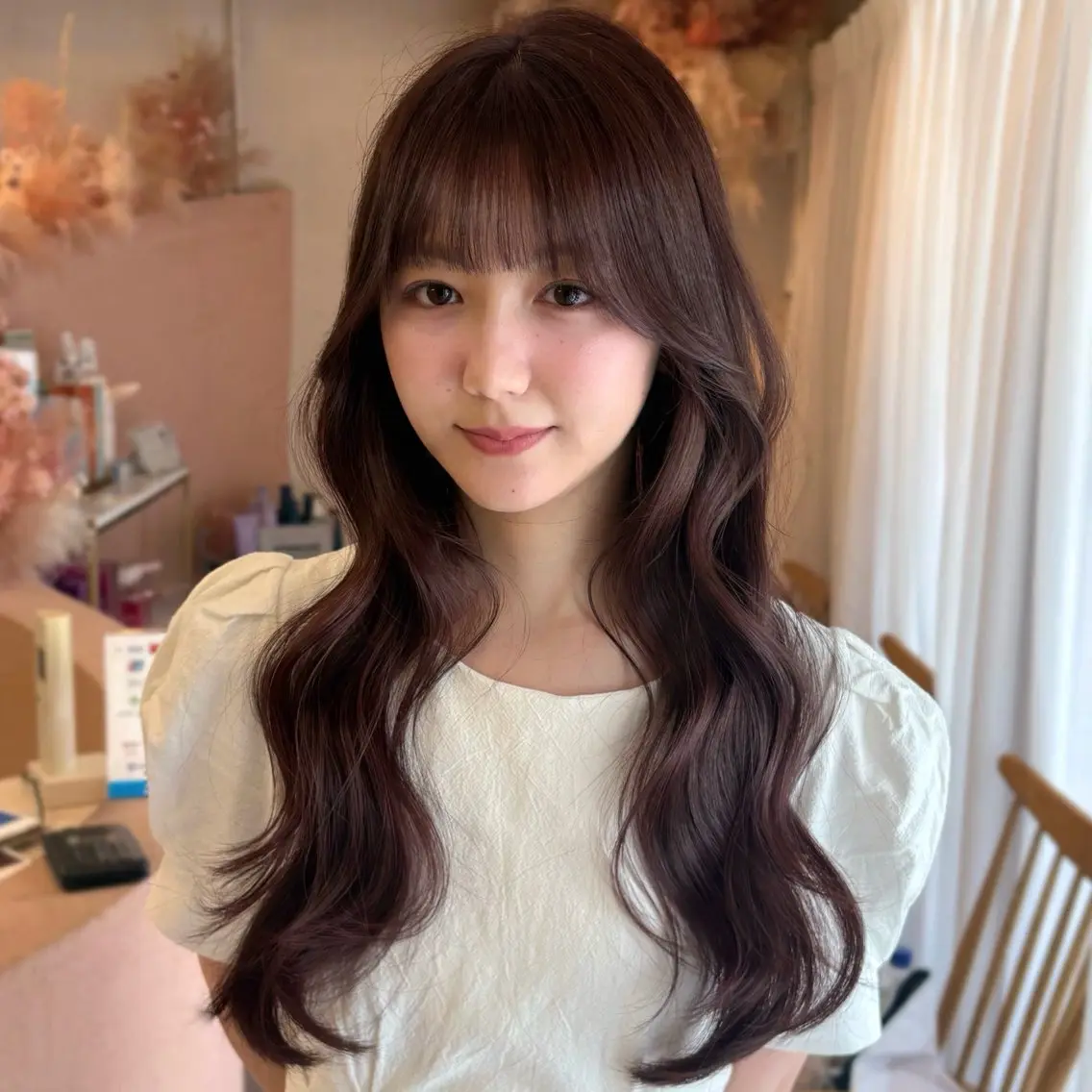 ロング カラー 顔周りカット レイヤーカット 似合わせカット カット ヘアカラー トリートメント 本格韓国ヘア🇰🇷 【uni】キューさんのヘアスタイル