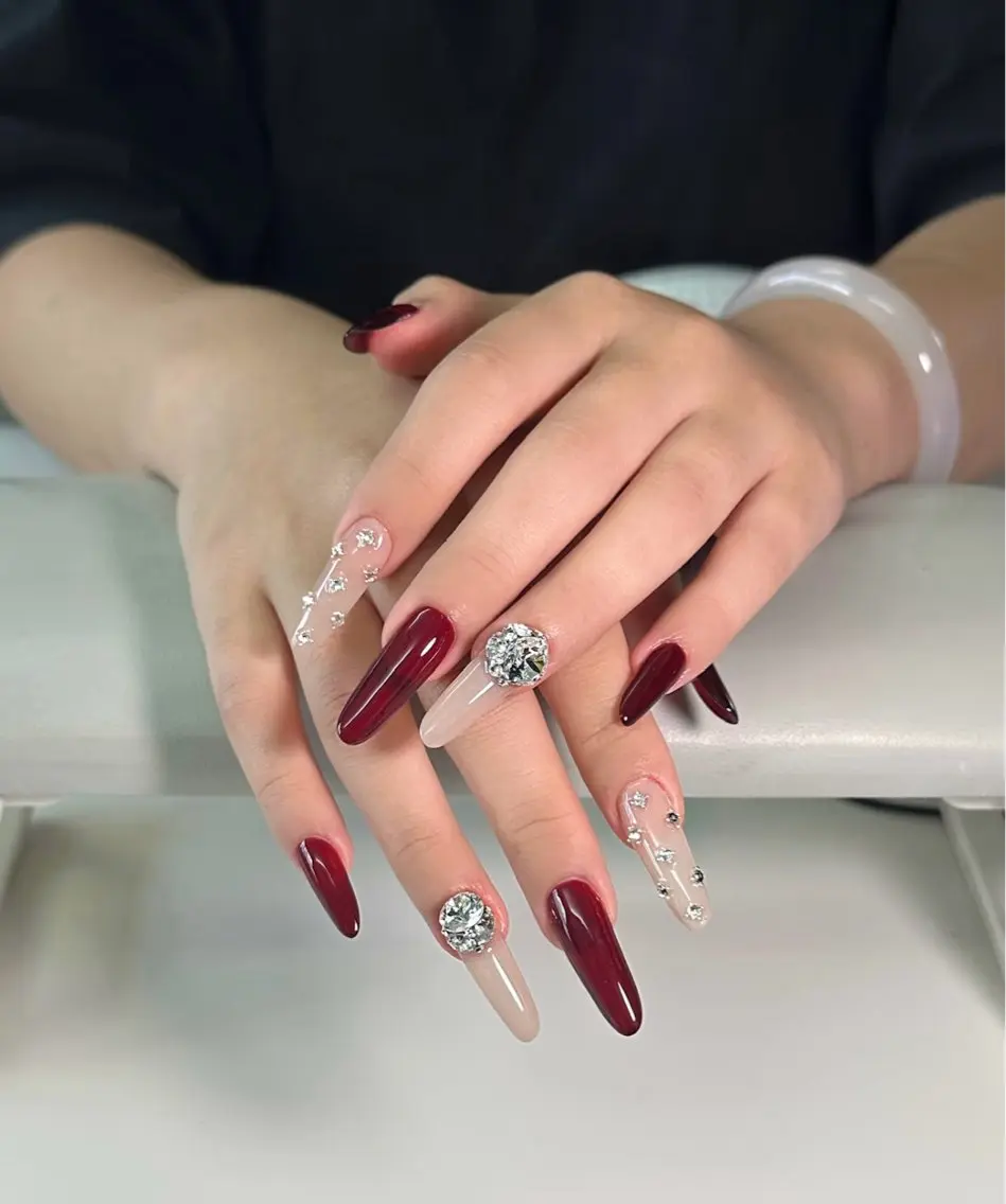 ネイル 里奈 Nailのマツエク・マツパデザイン